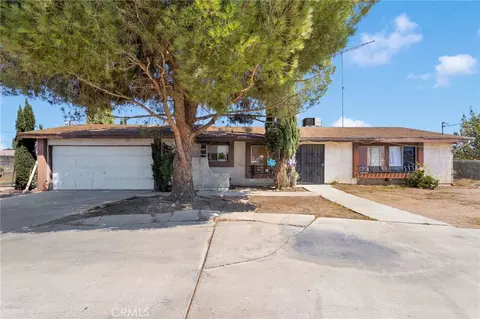 Exterior - 14720 Main St, Hesperia, CA 92345 photo 2 of 5