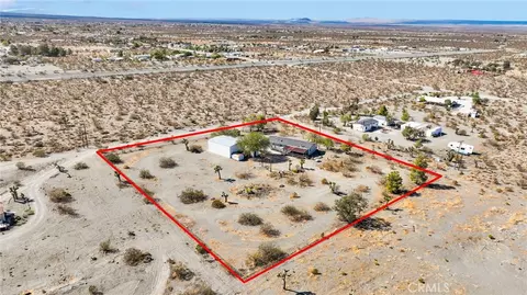 11579 Amarillo Rd, Phelan, CA 92371 photo 47