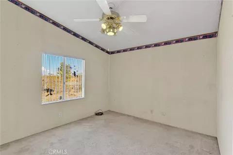 11579 Amarillo Rd, Phelan, CA 92371 photo 27