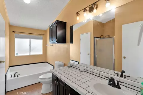 11579 Amarillo Rd, Phelan, CA 92371 photo 33