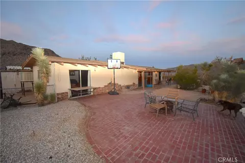 24660 Shoshone, Apple Valley, CA 92307