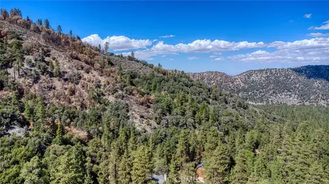 999 Acorn Dr, Wrightwood, CA 92397 photo 9