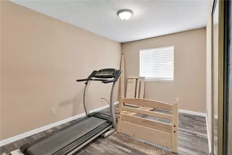 Bedroom - 9983 Ladera Ave, Lucerne Valley, CA 92356 photo 2 of 6