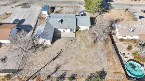 View/Area - 9983 Ladera Ave, Lucerne Valley, CA 92356 photo 2 of 8