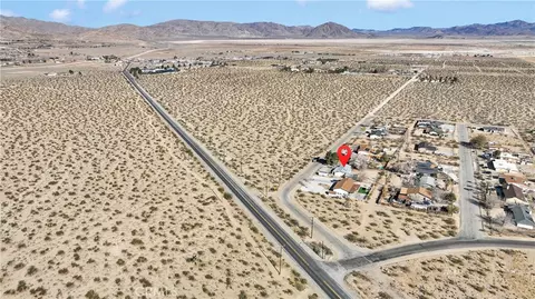 View/Area - 9983 Ladera Ave, Lucerne Valley, CA 92356 photo 5 of 8