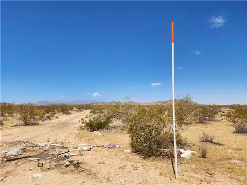 40 Joshua Tree, Joshua Tree, CA 92252