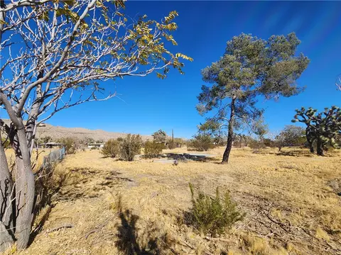 56646 Antelope Trl, Yucca Valley, CA 92284 photo 9