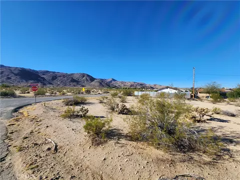 4 Juniper Ave, Twentynine Palms, CA 92277