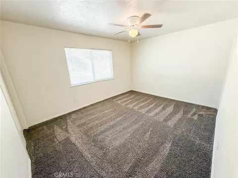 Bedroom - 29040 Gabilan, Barstow, CA 92311 photo 2 of 3