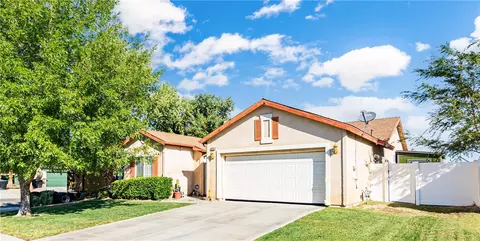 14724 Rockrose St, Victorville, CA 92394