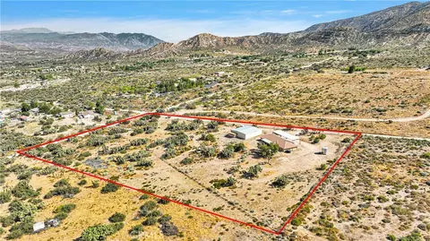 4426 Oil Well Rd, Phelan, CA 92371 photo 8