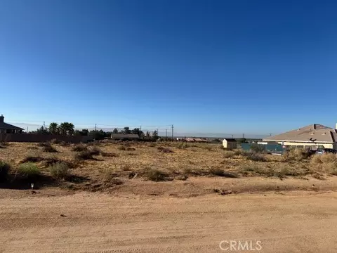 0 Tinega, Apple Valley, CA 92307 photo 2