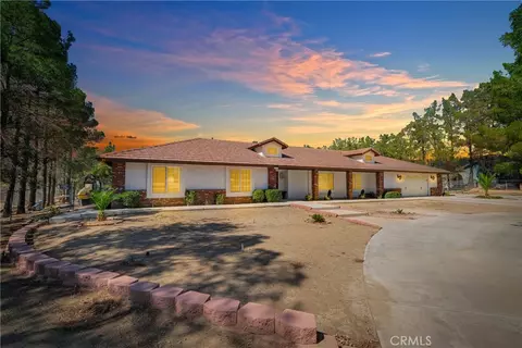 15908 Acoma Rd, Apple Valley, CA 92307