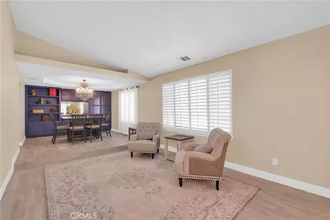 Living - 15908 Acoma Rd, Apple Valley, CA 92307 photo 3 of 3