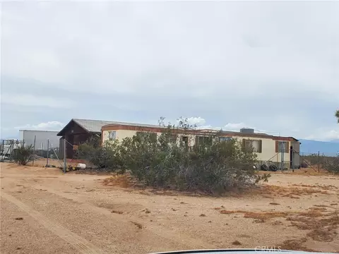 8746 Cactus Rd, Adelanto, CA 92301