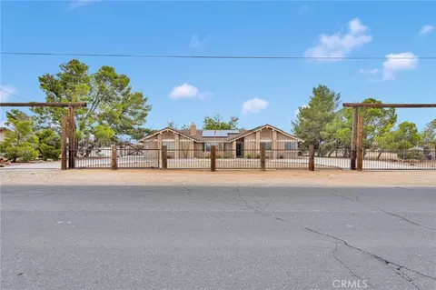 21230 Standing Rock, Apple Valley, CA 92307
