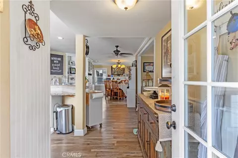 Entry Way - 28841 Delaware Dr, Tehachapi, CA 93561 photo 1 of 4