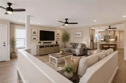 Living - 28841 Delaware Dr, Tehachapi, CA 93561 photo 1 of 1