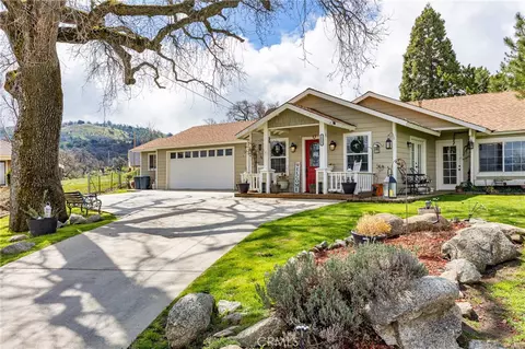 28841 Delaware Dr, Tehachapi, CA 93561
