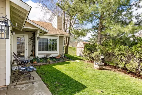 Exterior - 28841 Delaware Dr, Tehachapi, CA 93561 photo 8 of 9
