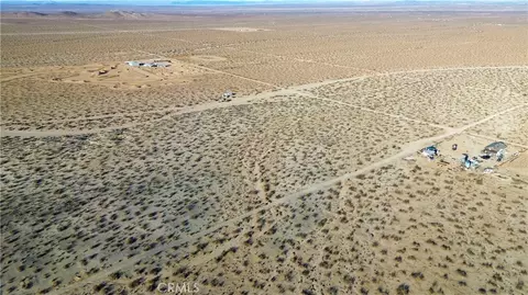 462 Pascal Ln, Adelanto, CA 92301 photo 10