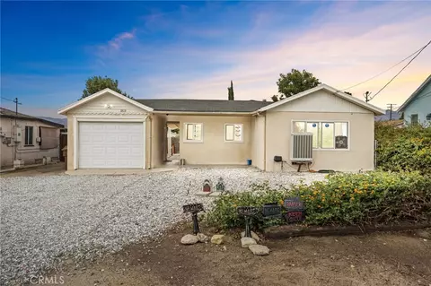 1815 Capri Ave, Mentone, CA 92359