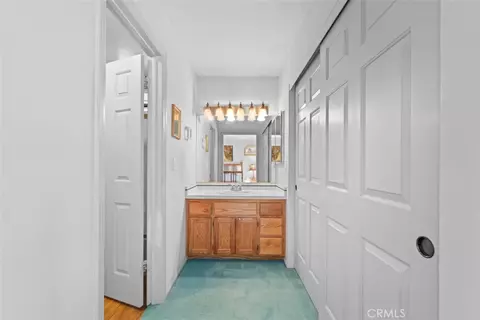 Entry Way - 1585 Linnet, Wrightwood, CA 92397 photo 1 of 3