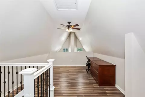 Entry Way - 1585 Linnet, Wrightwood, CA 92397 photo 3 of 3