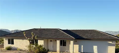 32786 Topaz Rd, Lucerne Valley, CA 92356