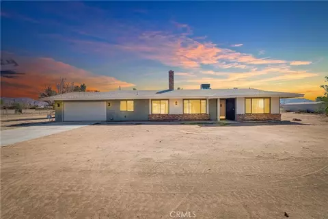 14055 Mohawk Rd, Apple Valley, CA 92307