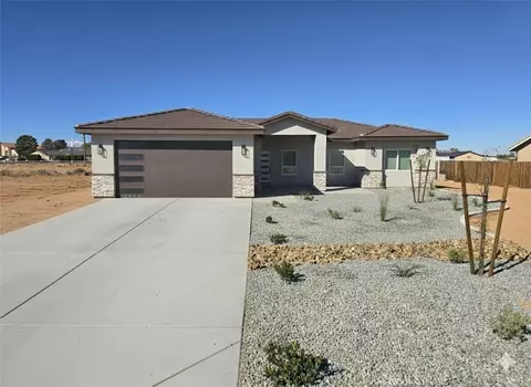 12358 Sioux Ct, Apple Valley, CA 92308