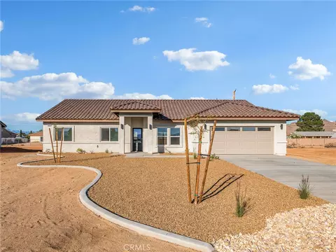15605 Dale Evans Pkwy, Apple Valley, CA 92307