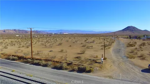 47229238 Quarry Rd, Apple Valley, CA 92307