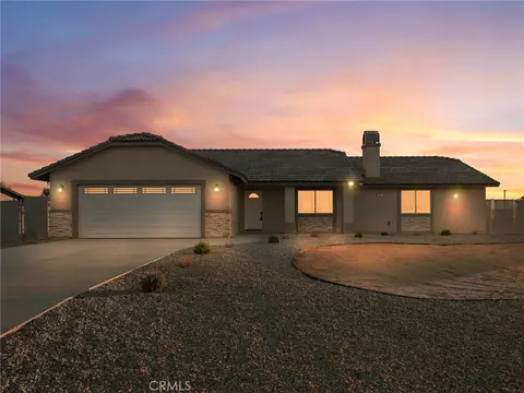 20997 Valencia St, Apple Valley, CA 92308