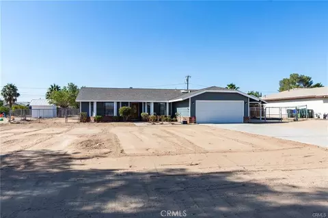 14561 Manzano Rd, Victorville, CA 92392