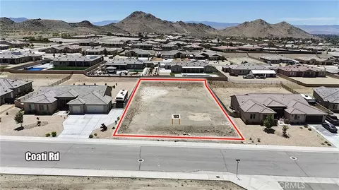 19423 Coati Rd, Apple Valley, CA 92307