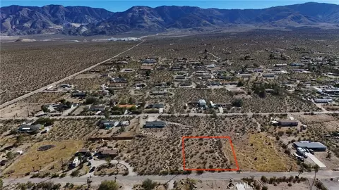 781 Zircon Rd, Lucerne Valley, CA 92356