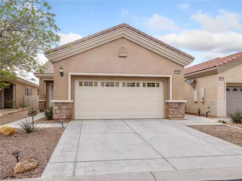 Exterior - 10364 Lakeshore Dr, Apple Valley, CA 92308 photo 1 of 6