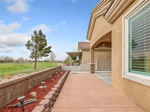 Exterior - 10364 Lakeshore Dr, Apple Valley, CA 92308 photo 6 of 6