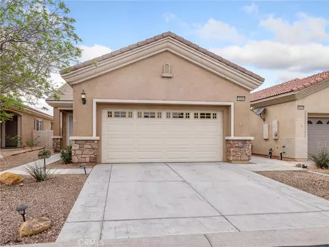Exterior - 10364 Lakeshore Dr, Apple Valley, CA 92308 photo 1 of 6