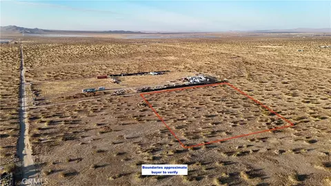 730 Vinton Rd, Adelanto, CA 92301