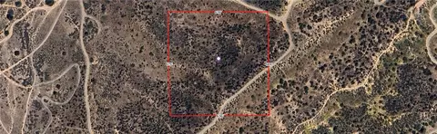 740 Summit Valley Rd, Hesperia, CA 92345