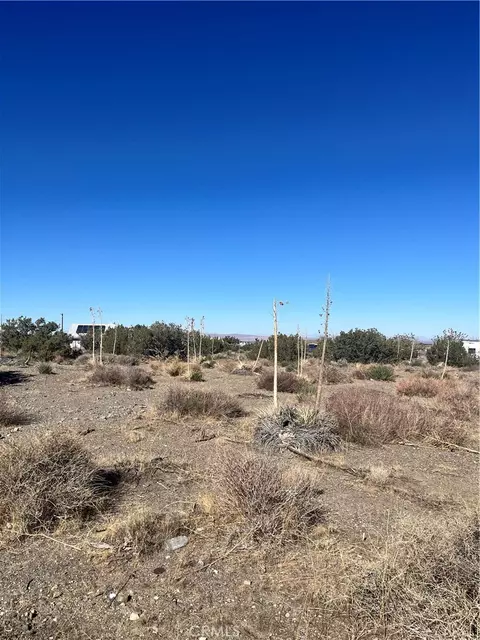 1 Beekley, Phelan, CA 92371