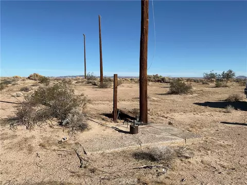 47039 Palma Vista Rd, Newberry Springs, CA 92365