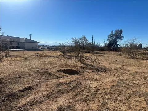 11025 Central, Apple Valley, CA 92308