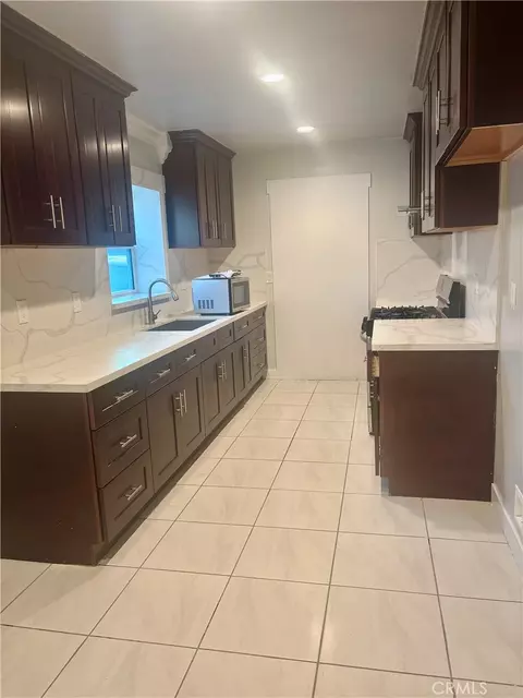 Kitchen - 1503 N Chester, Compton, CA 90221 photo 1 of 2