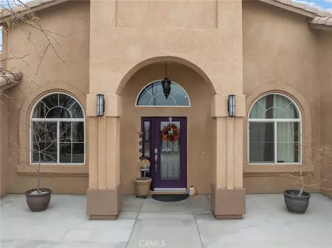 Exterior - 10160 Pineview Rd, Pinon Hills, CA 92372 photo 11 of 11