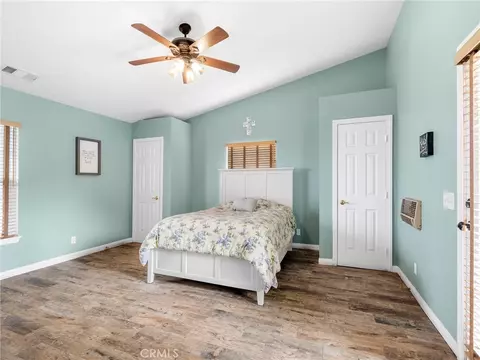 Bedroom - 10160 Pineview Rd, Pinon Hills, CA 92372 photo 1 of 8