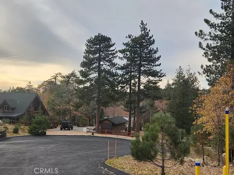 32240 Whisper, Running Springs, CA 92382