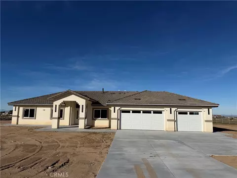 6610 Rancho Rd, Phelan, CA 92371